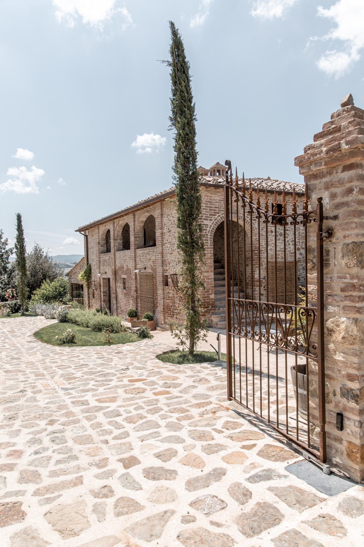 Dettaglio architettonico di Poggio il Castellare